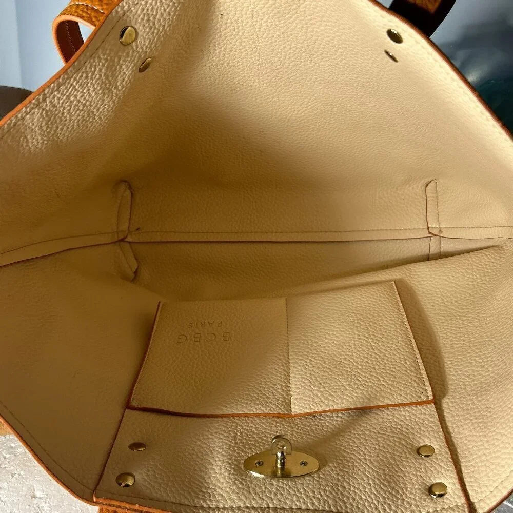 BCBG Paris Butterscotch Tote Style Handbag Minimalist Preppy Classic Travel